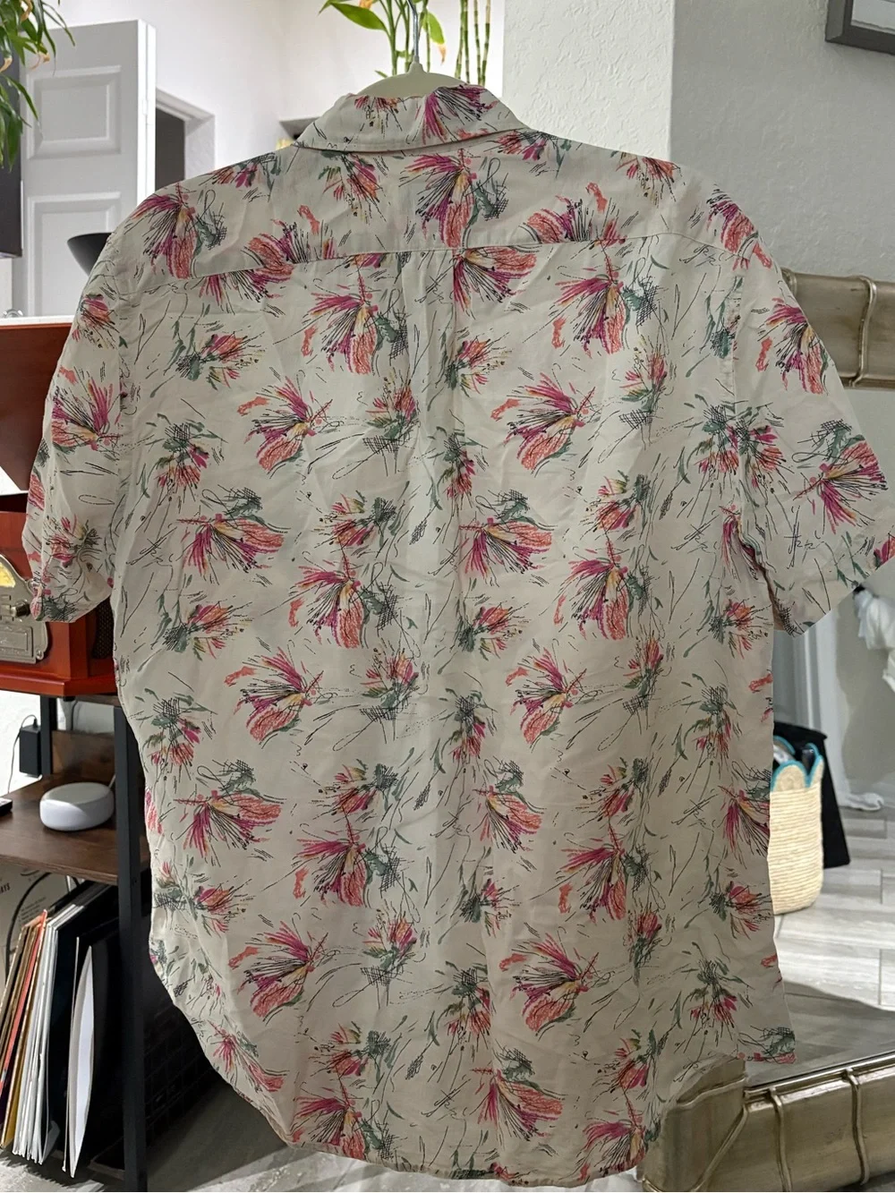 Light Cream Floral Short-Sleeve Shirt by Izod